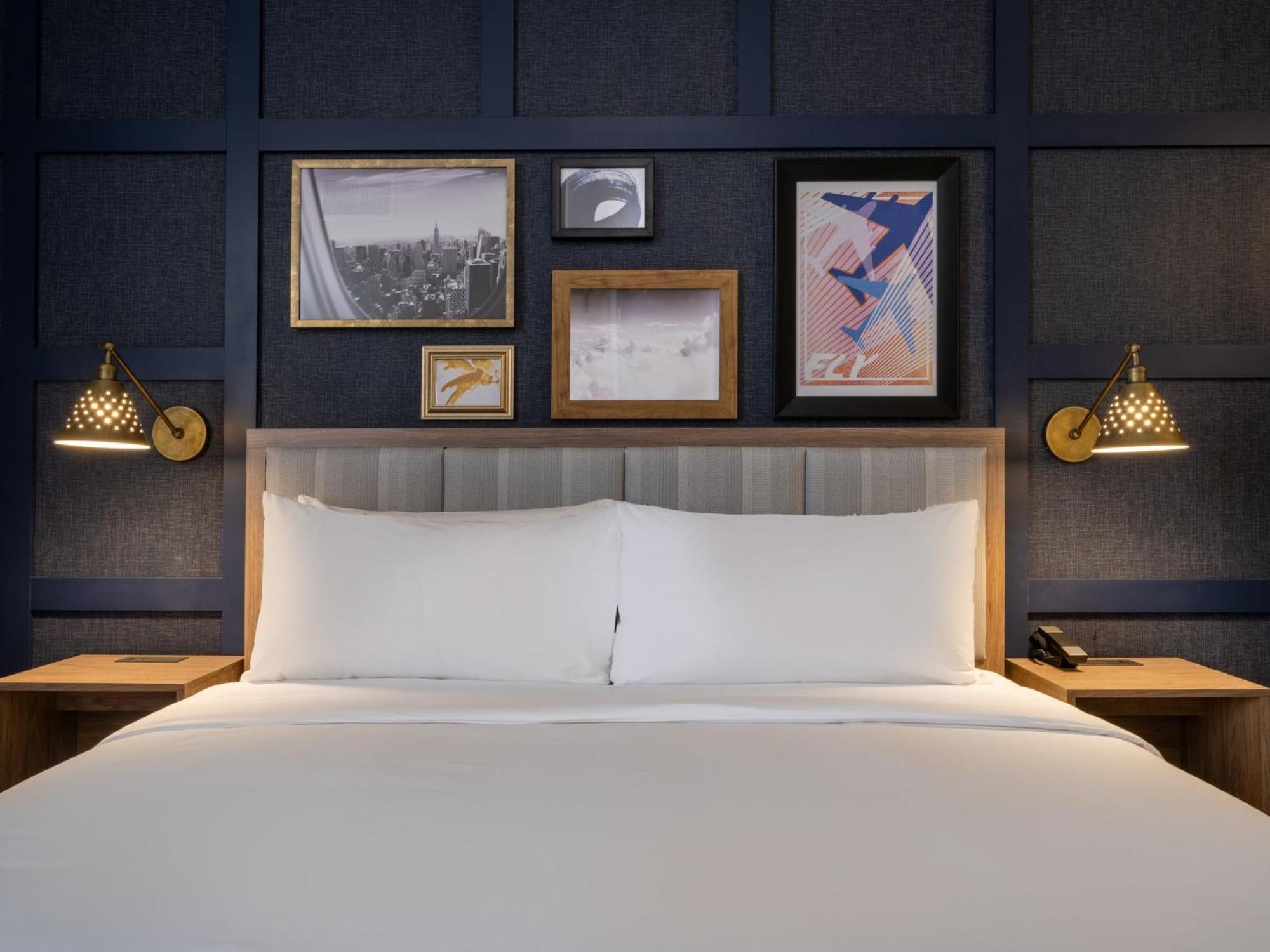 Voco Fiorello - Laguardia East By Ihg Ню Йорк Екстериор снимка