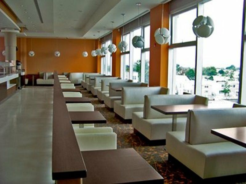 Voco Fiorello - Laguardia East By Ihg Ню Йорк Екстериор снимка